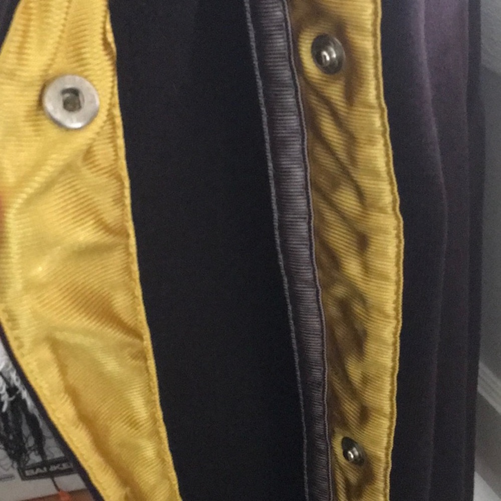Exercise Rip-able pants - Picture 2 of 2